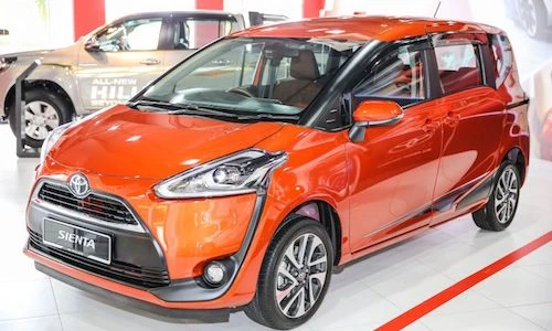 MPV Toyota Sienta giá 517 triệu "chào hàng" Đông Nam Á