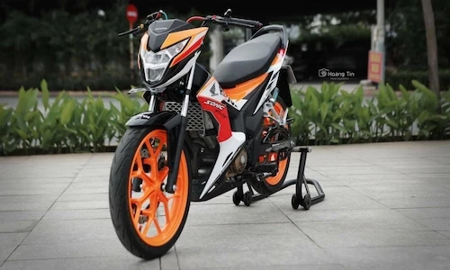"Xế nổ" gần 100 triệu Honda Sonic 150R độ tại Sài Gòn