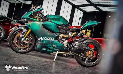 Siêu môtô Ducati 1199 độ “rỉ sét” cực độc ở Sài Gòn