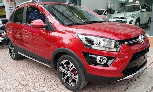 Cận cảnh “xe Tàu” BAIC X25 giá 468 triệu tại Việt Nam