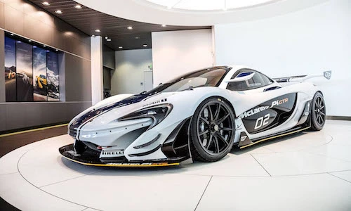 Siêu xe thể thao McLaren P1 GTR “chốt giá” 90,2 tỷ