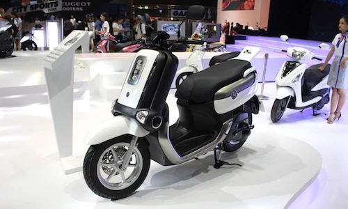 Xe máy tay ga mini “hàng độc” Yamaha QBIX tại Việt Nam