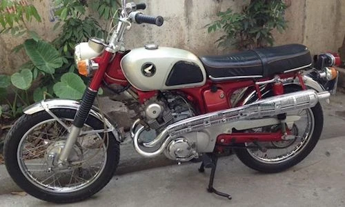 “Thuốc độc” Honda CL125 đời 1968 còn zin tại Hà Nội