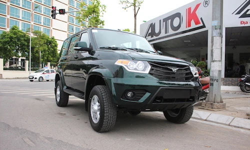 Cận cảnh xe Nga UAZ Patriot giá từ 298 triệu về VN