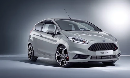 Chi tiết Ford Fiesta ST200 bản thể thao mạnh mẽ nhất