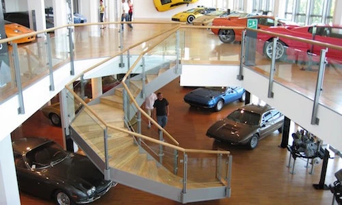 Khám phá bảo tàng siêu xe “khủng” của Lamborghini