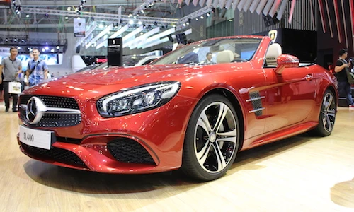 Mui trần "sang chảnh" Mercedes SL400 giá 6,7 tỷ tại VN