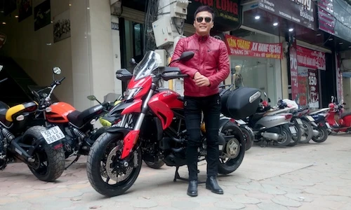 Diễn viên Hồng Đăng “cưới vợ hai” Ducati giá nửa tỷ