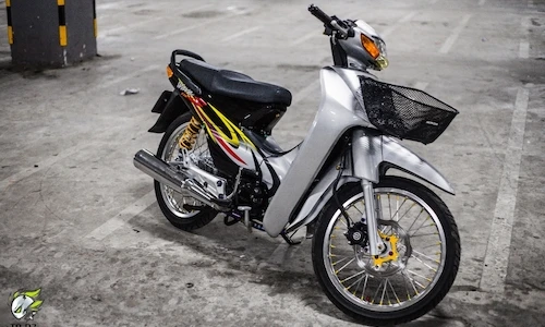 Honda Wave 110 Thái “biển khủng” của dân chơi Đà Lạt