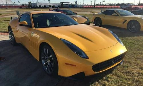 Diện kiến Ferrari "siêu độc" SP275 RW Competizione