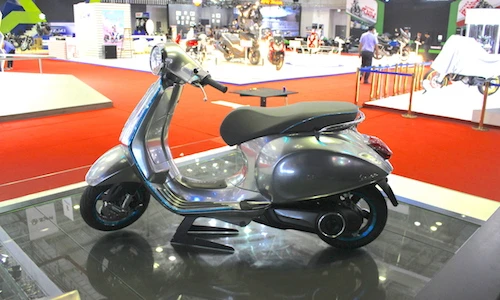 Chi tiết xe ga chạy điện Piaggio Vespa Elettrica tại VN