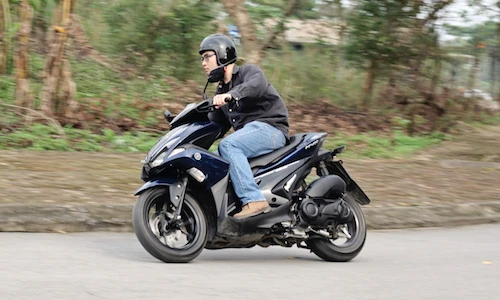 Yamaha NVX 125 giá 41 triệu tại Việt Nam có đáng tiền?