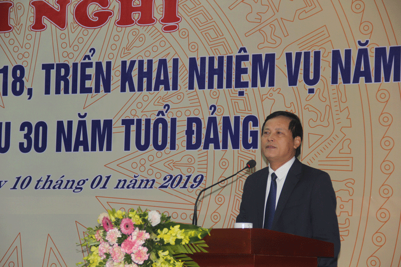 Cty than Hon Gai xa thai ra vinh Ha Long: Danh tinh Giam doc Bui Khac That “vo cam”-Hinh-2