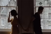  Bài học cho phụ nữ: Hôn nhân không nên là chuyện bố thí