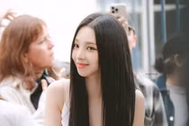 Mỹ nhân 2K của Hàn Quốc sở hữu vẻ đẹp siêu thực