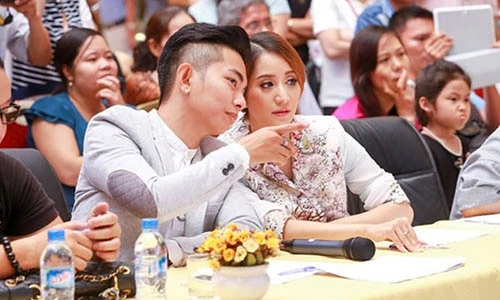 Ảnh “chụp lén” tiết lộ đời thực của Khánh Thi và Phan Hiển