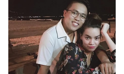 Thực hư đại gia mới thân mật ôm Hồ Ngọc Hà?