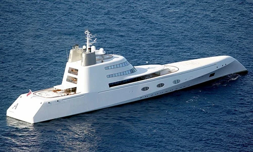 Lộ ảnh gia đình tỷ phú Nga trên du thuyền xa xỉ 