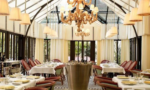 Choáng ngợp những khách sạn xa xỉ tại kinh đô ánh sáng