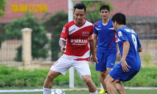 Niềm đam mê bóng đá bất diệt của dàn sao Việt