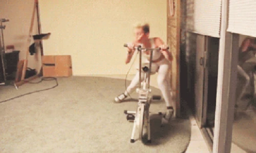 Đắng lòng loạt tai nạn “cực thốn” trong phòng gym