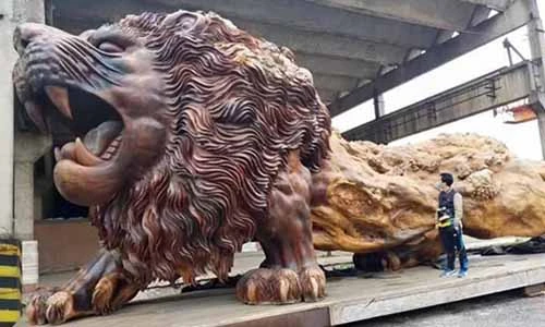 Xôn xao nguồn gốc sư tử “khổng lồ” gây chú ý trên MXH 