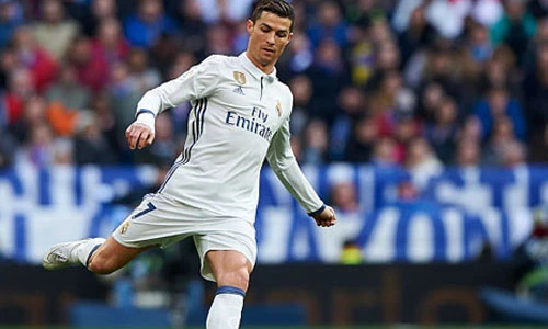 Top 10 cầu thủ chạy nhanh nhất hành tinh