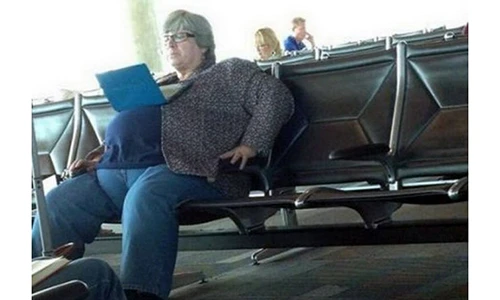 Những hình ảnh “không đỡ nổi” của người béo