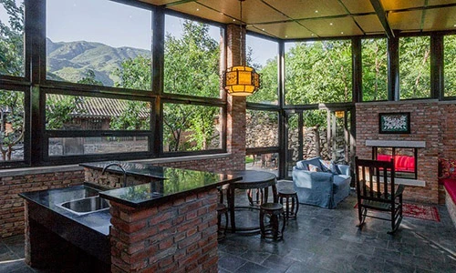 Làng nghèo dưới chân Vạn Lý Trường Thành thay đổi ngoạn mục