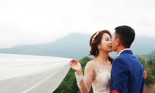 Chùm ảnh cưới ở nghĩa trang của cặp đôi yêu 7 ngày đã cưới