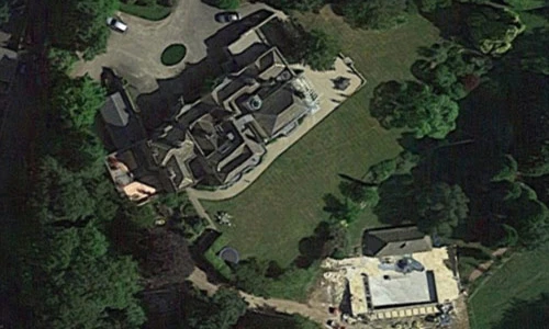 Soi dinh thự 375 tuổi của vợ chồng Beckham sắp mua