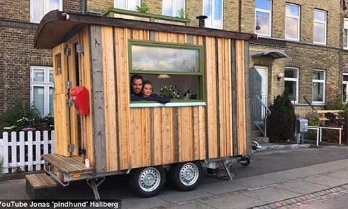 Không gian "độc" trong văn phòng nhỏ nhất thế giới