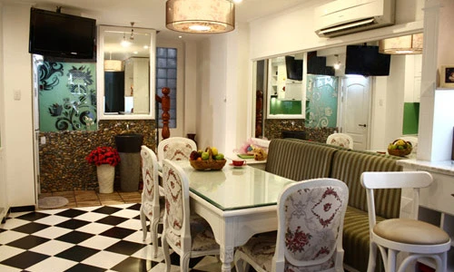 Cận cảnh ngôi nhà đẹp ngọt ngào của ca sỹ Hiền Thục