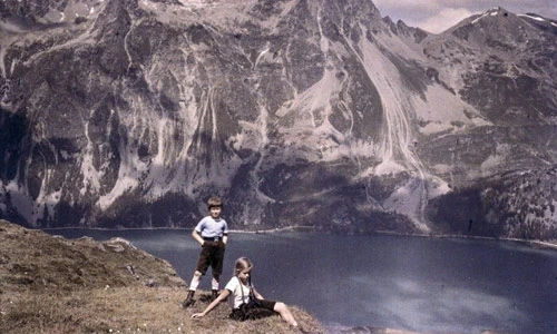 Những bức ảnh du lịch đẹp mê hồn thời chưa có smartphone