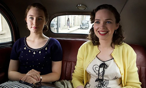 10 bộ phim có phần trang phục đẹp nhất 2015