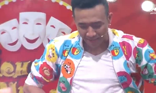 Trấn Thành, Ngô Kiến Huy bị phát hiện “bóng lộ“