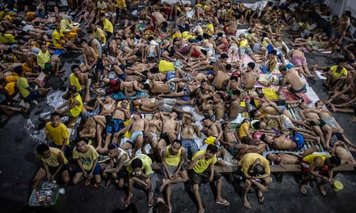 Loạt ảnh khủng khiếp bên trong nhà tù khét tiếng bậc nhất Philippines