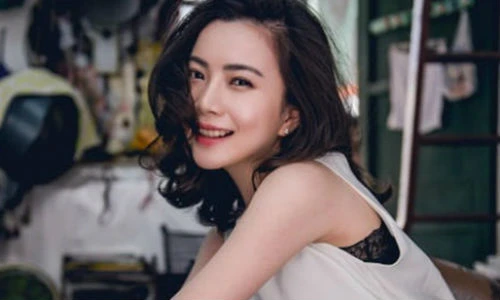 Vẻ đẹp lay động lòng người của nữ thạc sĩ Trung Quốc