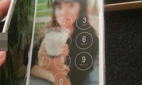 Bối rối với món quà “Iphone 11” từ bạn trai