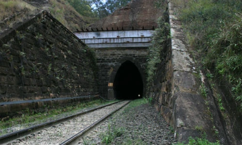 Những đường hầm nổi tiếng bị "ma ám” trên thế giới