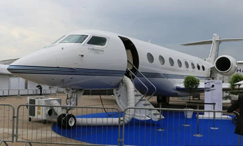 Các đại gia lắm tiền nhiều của chọn chuyên cơ gì?