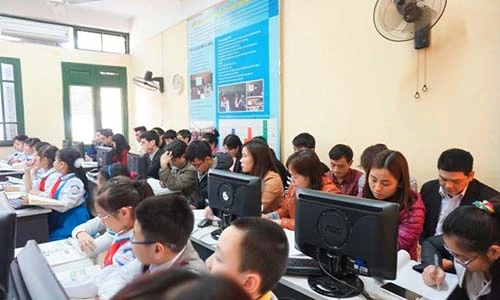 Những cảnh dự giờ tiểu học gây xôn xao dân mạng Việt