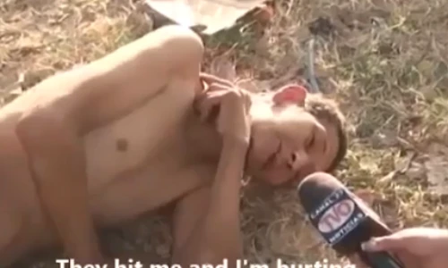 Phẫn nộ clip nữ phóng viên vô tâm phỏng vấn nạn nhân đang thoi thóp