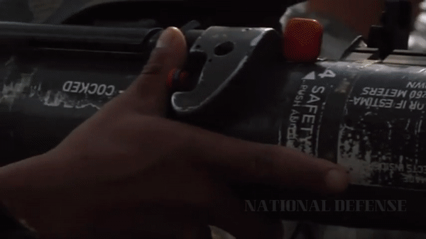 Uy lực mạnh, dễ cơ động, giá thành rẻ nên súng chống tăng Carl-Gustaf M4 trở thành mặt hàng "hot" trên thị trường xuất khẩu.