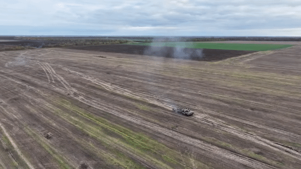 Tuy vậy cũng có một số hệ thống UR-77 của quân đội Nga bị phía Ukraine thu giữ trong tình trạng còn nguyên khả năng hoạt động.