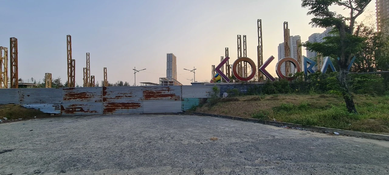 Giật mình cảnh hoang tàn tại Cocobay Đà Nẵng 