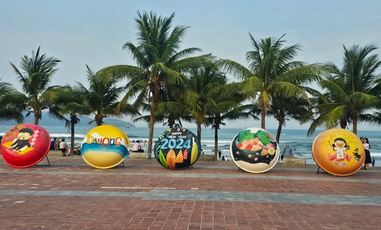 Bãi biển Mỹ Khê của Đà Nẵng lọt top đẹp nhất châu Á 2024 