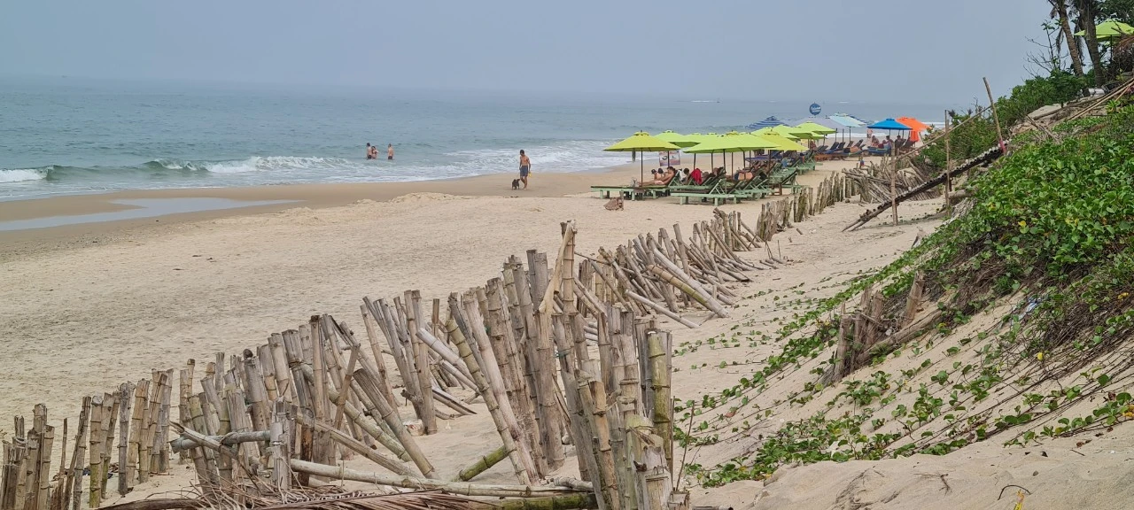 Hội An: Bờ biển sạt lở nghiêm trọng, đe dọa “nuốt chửng” loạt resort