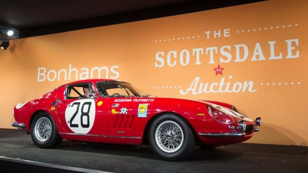 2. 1966 Ferrari 275GTB Competizione: Chiếc GT thứ hai và cũng là cuối cùng của Ferrari được bán ra với cái giá không kém cạnh là 9.405.000 đôla.