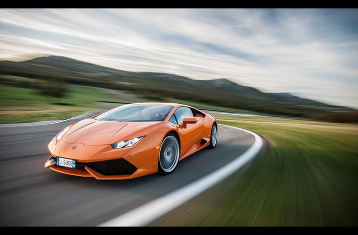 Siêu xe của năm: Lamborghini Huracan